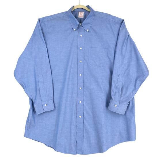 Brooks Brothers Other - Brooks Brothers Madison Light Blue Long Sleeve Pocket Button Down Shirt 18½ 35